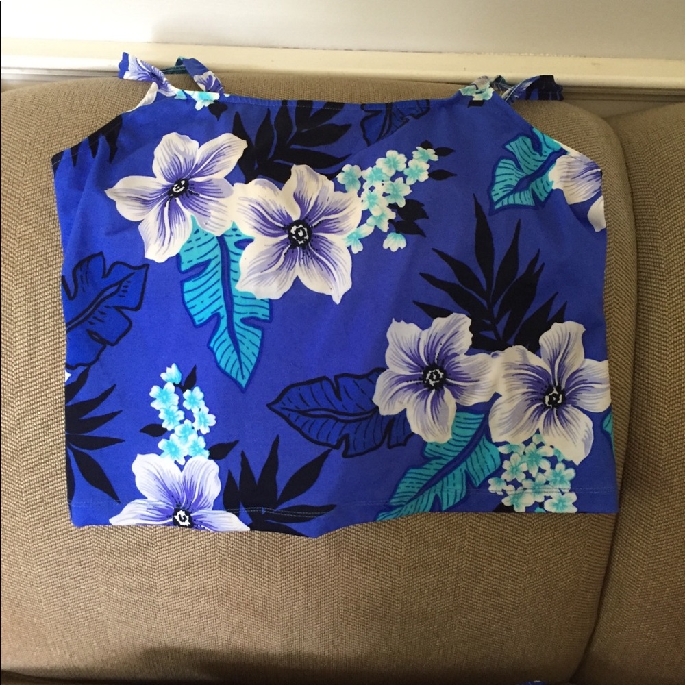 Like new tankini suit